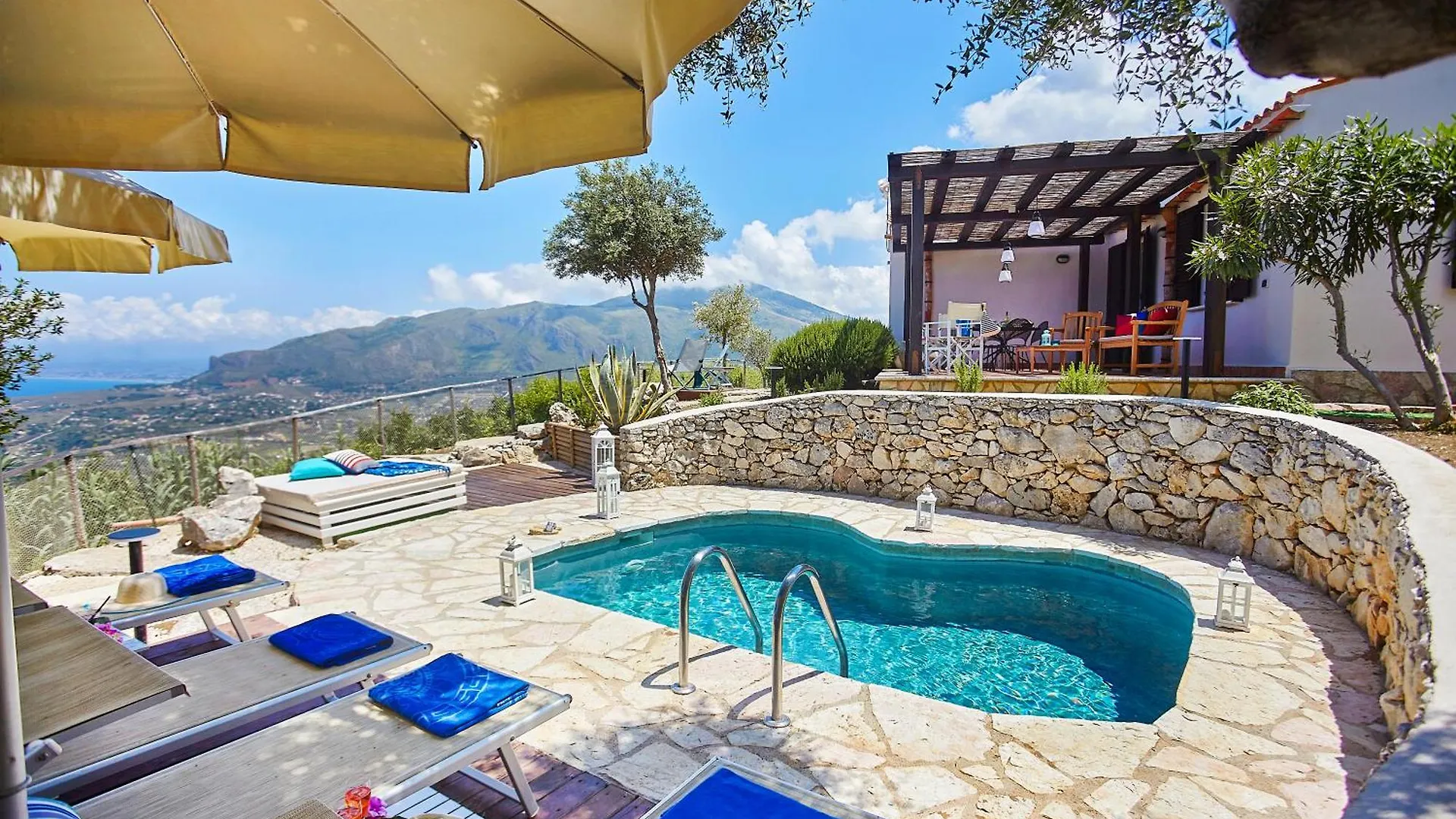 Villa Conchiglia Scopello  Scopello (Sicily)